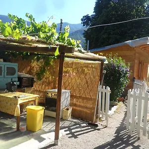 La Vieille Maison Biselli Couette-café